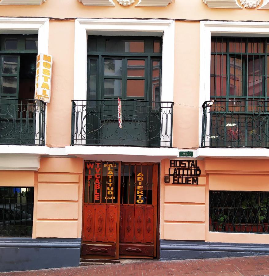 Hostal Latitud Ecuem Кіто Екстер'єр фото